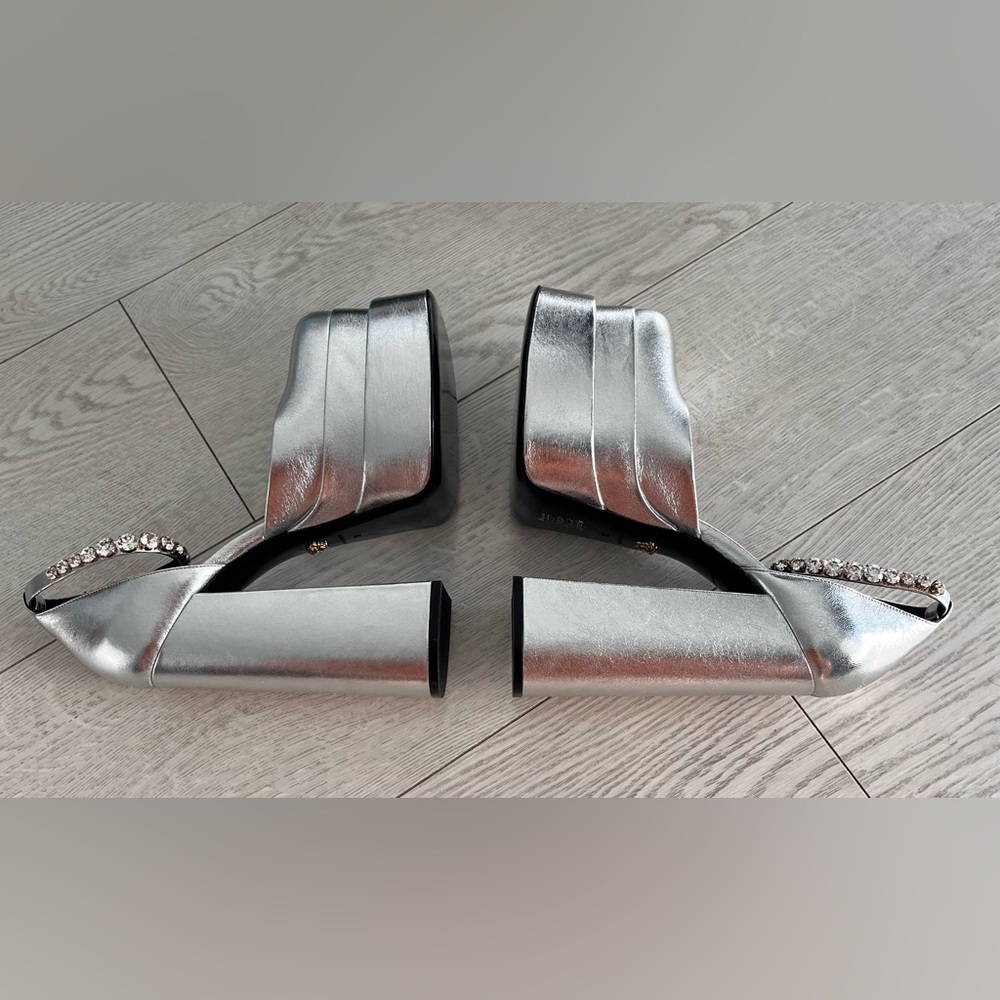 BNIB Versace Size 38 (7.5) Silver Ankle Strap Heels